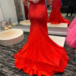 Sherri hill prom dress